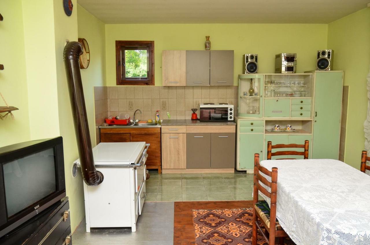 Kuca Za Odmor Radovanovic เดสโปโตวัก ภายนอก รูปภาพ
